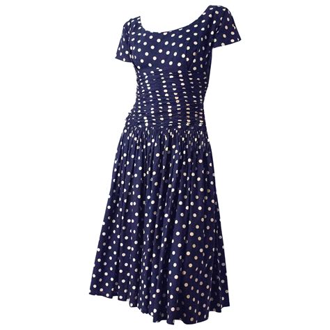 Blue/ivory Polka